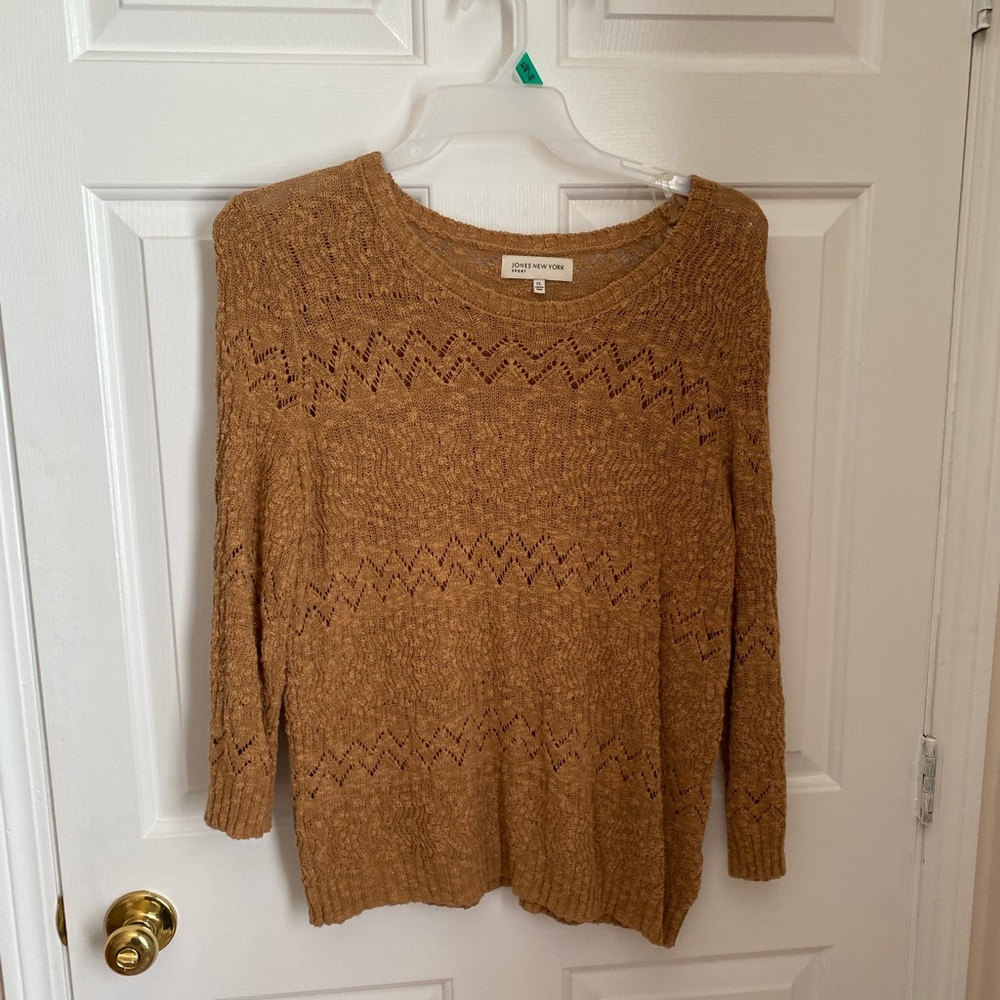 Gold/brown sweater